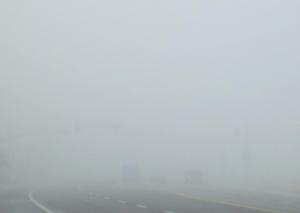 Dense_Tule_fog_in_Bakersfield,_California